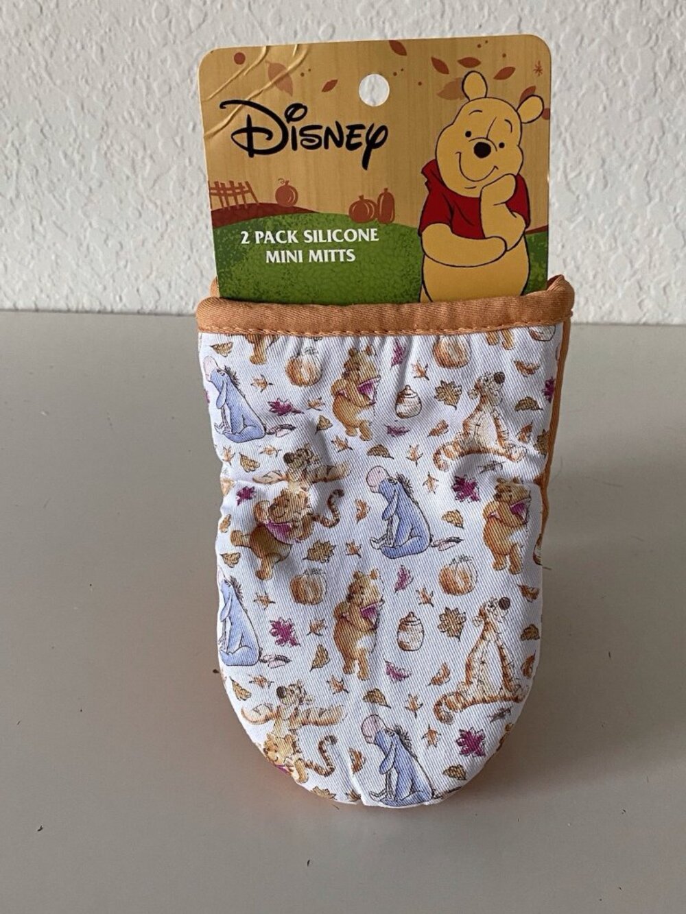 2 Pack Disney Winnie The Pooh Mini Oven Mitts Tigger Eeyore Autumn Fall Pumpkin